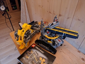Lego bucket wheel excavator